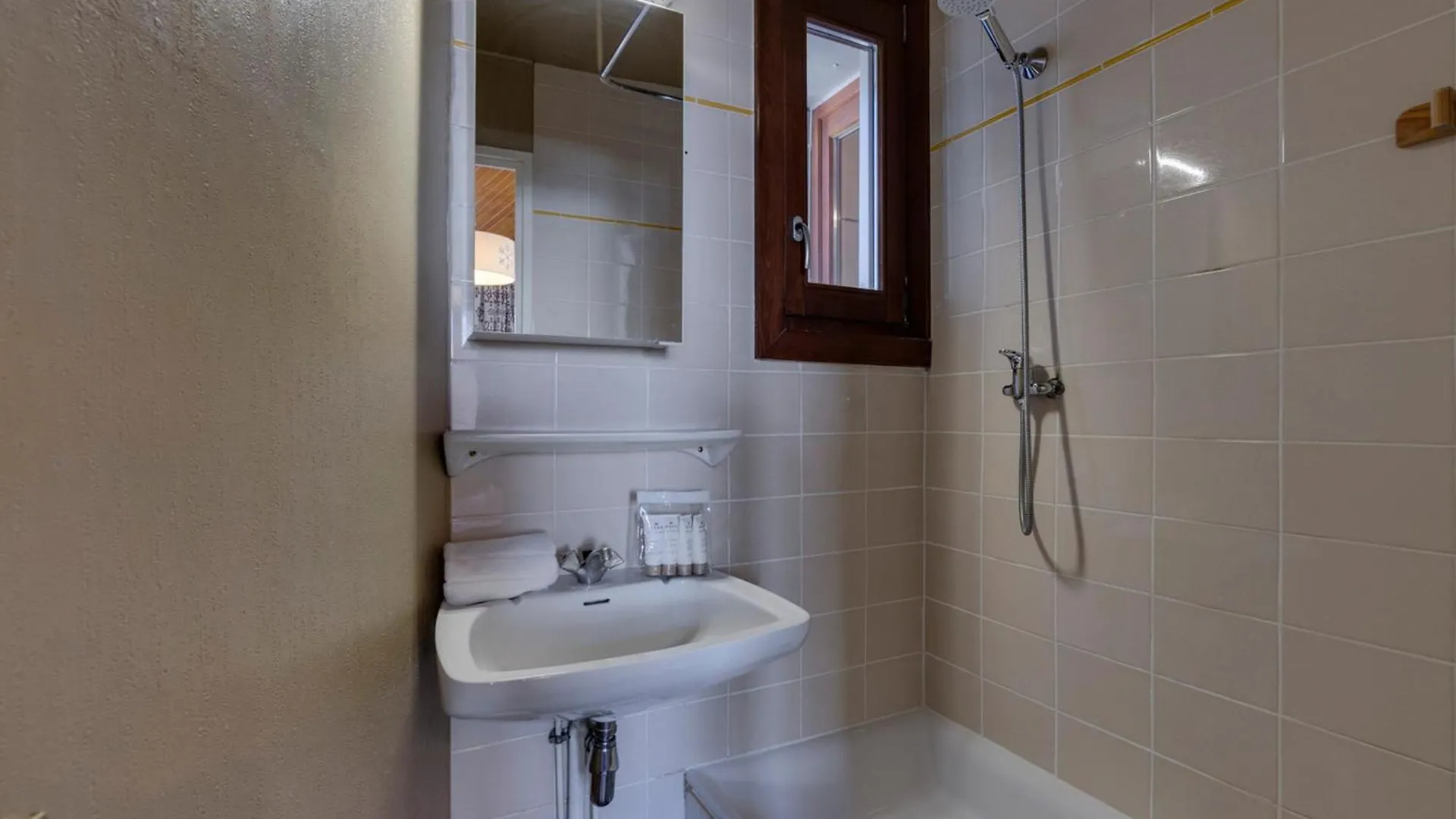Apartament Tignes Val Claret : Duplex 4 Pieces Pour 8 Personnes Avec Wifi Et Balcon - Fr-1-641-109